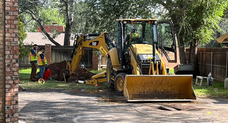 Gas line cut during sewer work